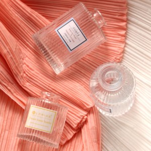 reed diffuser bottle